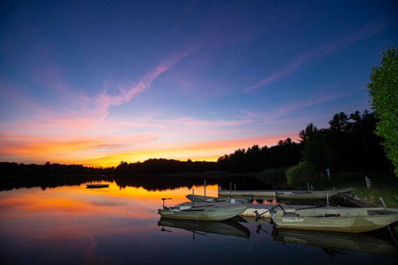 The Rockwell Lake Lodge Luther Buitenkant foto